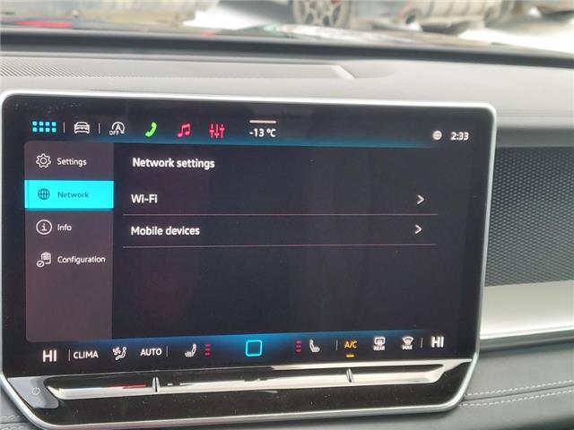 2026 Volkswagen Tiguan Comfortline R-Line Black Edition (Stk: 260156) in Regina - Image 33 of 39