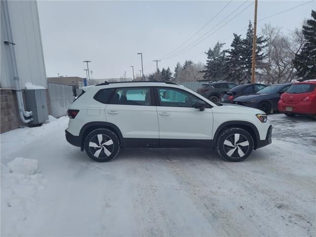 2026 Volkswagen Taos Trendline (Stk: 260164) in Regina - Image 4 of 37