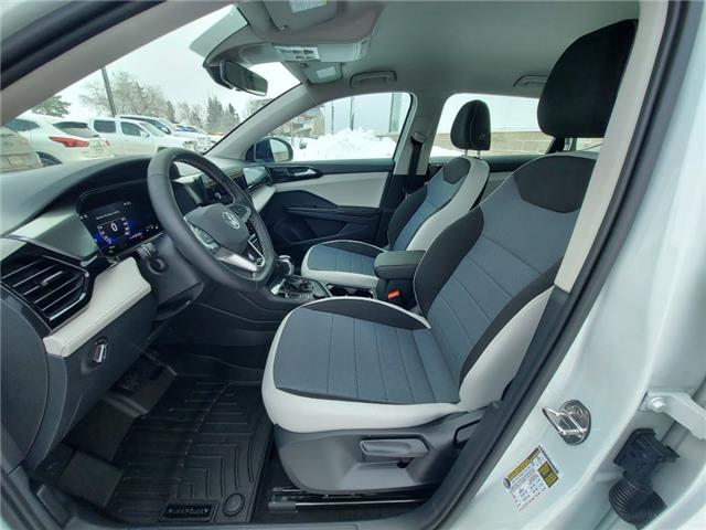 2026 Volkswagen Taos Trendline (Stk: 260164) in Regina - Image 17 of 37