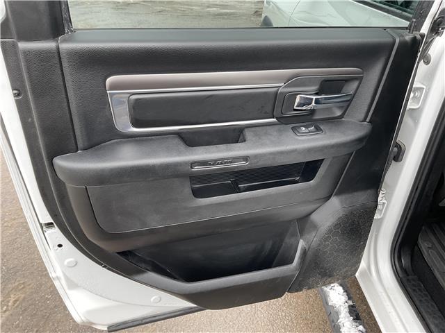 2022 RAM 1500 Classic SLT (Stk: 251615) in Kingston - Image 23 of 25