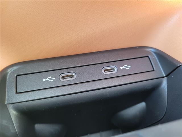 2025 Volkswagen ID. Buzz 1-OWNER | 4-MOTION | NAVI |HEATED LEATHER |360 CAM (Stk: 6398) in St. Catharines - Image 12 of 32