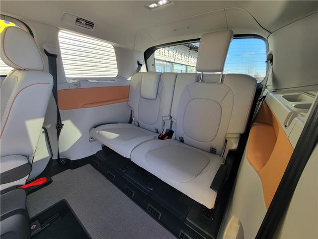 2025 Volkswagen ID. Buzz 1-OWNER | 4-MOTION | NAVI |HEATED LEATHER |360 CAM (Stk: 6398) in St. Catharines - Image 22 of 32