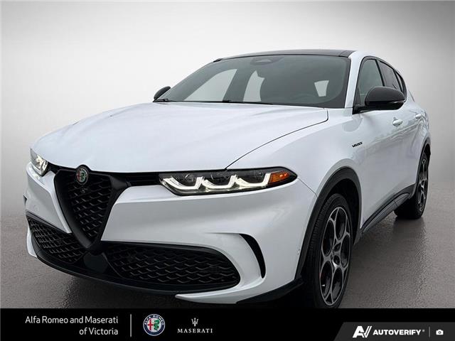 2024 Alfa Romeo Tonale PHEV Veloce (Stk: 912100) in Victoria - Image 1 of 25