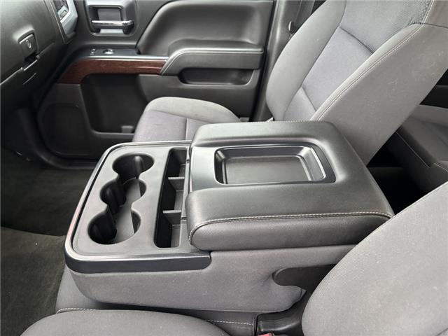 2018 GMC Sierra 1500 SLE (Stk: 2741) in Hawkesbury - Image 12 of 17