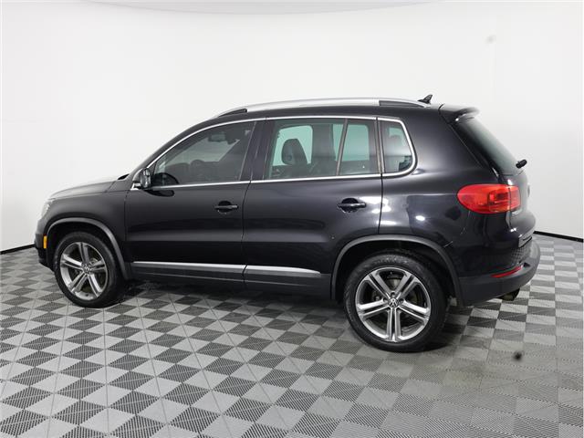 2017 Volkswagen Tiguan Highline (Stk: A20599) in Calgary - Image 9 of 21