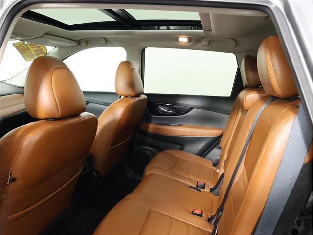 2018 Nissan Rogue SL (Stk: A20630) in Calgary - Image 11 of 21