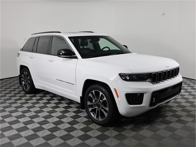 2024 Jeep Grand Cherokee Overland (Stk: B20637) in Calgary - Image 3 of 22