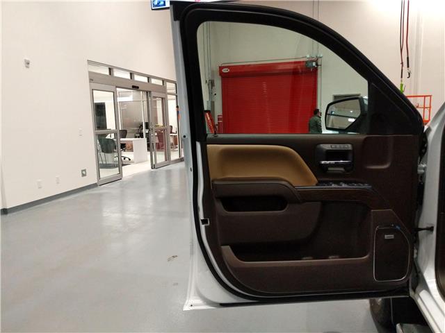 2017 GMC Sierra 1500 Denali (Stk: C1667) in Lethbridge - Image 15 of 24