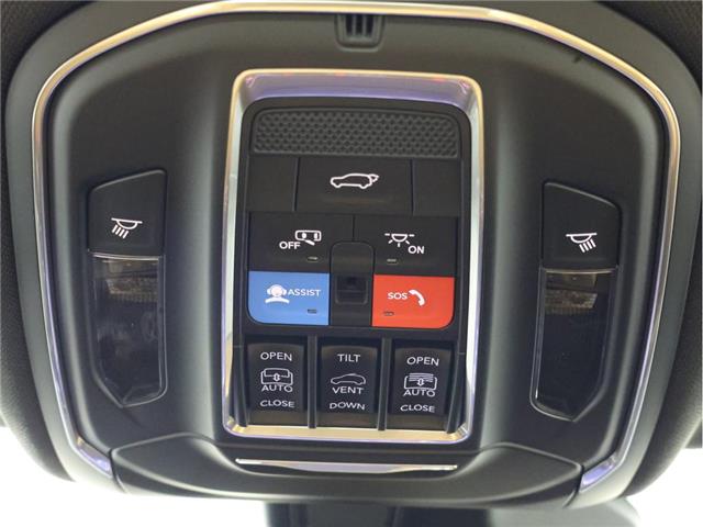 2025 Jeep Grand Cherokee Summit (Stk: 25J259) in Calgary - Image 13 of 20