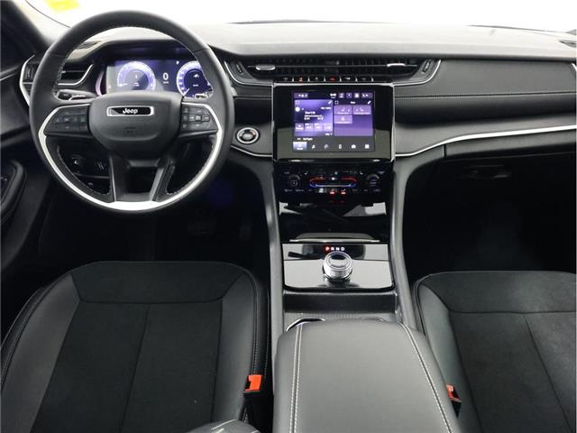 2025 Jeep Grand Cherokee Laredo (Stk: 25J269) in Calgary - Image 10 of 18