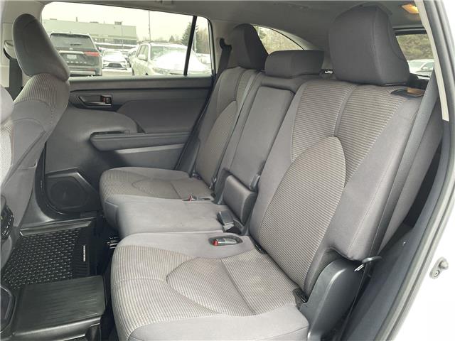 2024 Toyota Highlander Hybrid LE (Stk: 12107885A) in Concord - Image 23 of 43