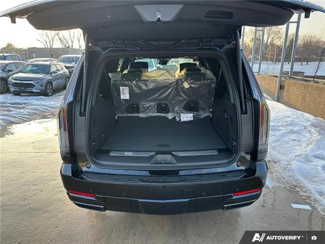 2026 Cadillac Escalade ESV Platinum Sport (Stk: 2-13063) in Oshawa - Image 9 of 21