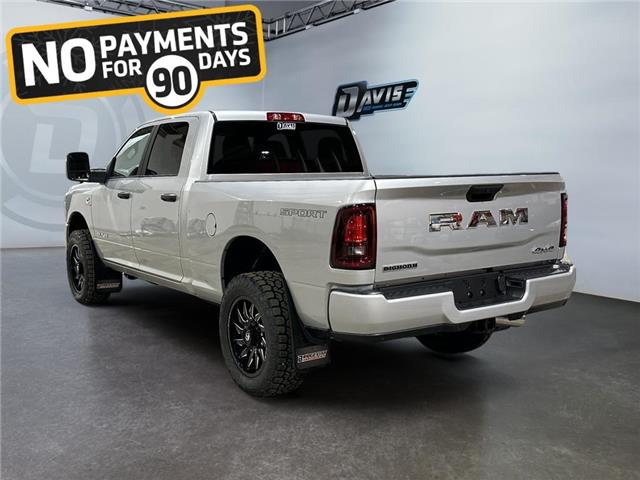 2026 RAM 2500 Big Horn (Stk: 40612) in Lethbridge - Image 3 of 15