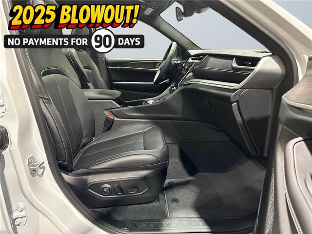 2025 Jeep Grand Cherokee Limited (Stk: 40885) in Lethbridge - Image 15 of 15