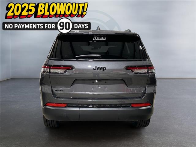2025 Jeep Grand Cherokee L Laredo (Stk: 40793) in Lethbridge - Image 4 of 15