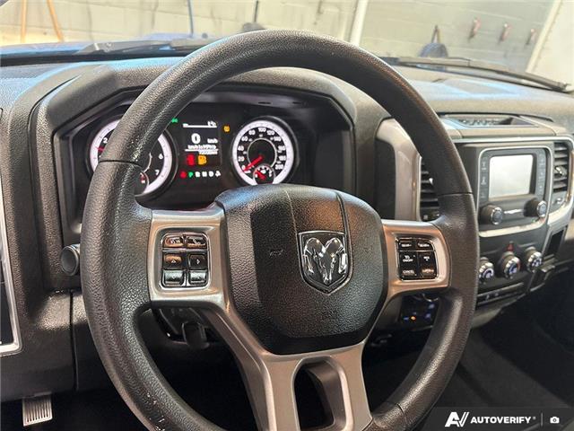 2023 RAM 1500 Classic SLT (Stk: 164476) in London - Image 15 of 26