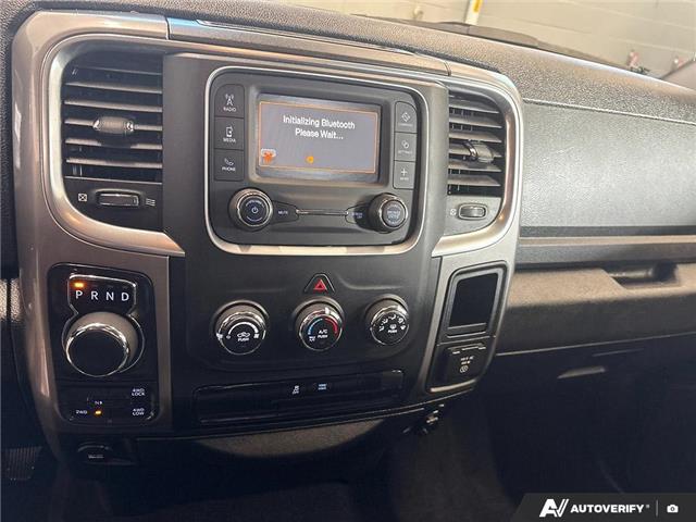 2023 RAM 1500 Classic SLT (Stk: 164476) in London - Image 20 of 26