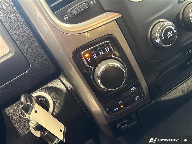 2023 RAM 1500 Classic SLT (Stk: 164476) in London - Image 21 of 26