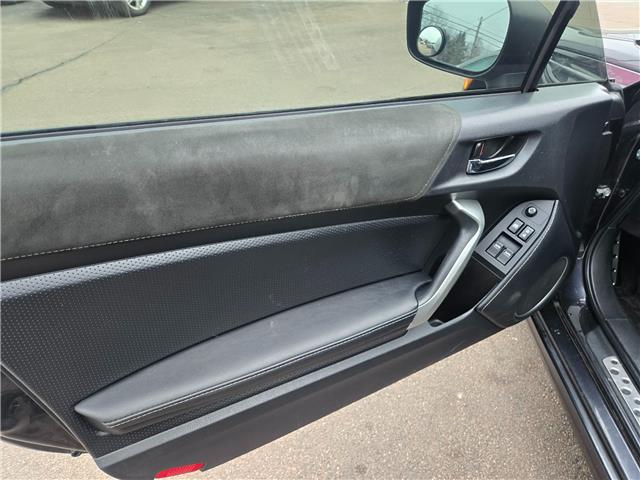 2017 Toyota 86 Base (Stk: A-706860) in Moncton - Image 8 of 17