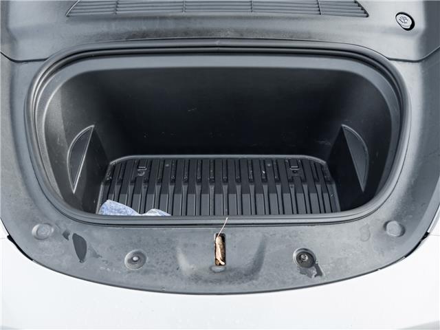 2023 Tesla Model Y Long Range (Stk: J150049A) in Newmarket - Image 9 of 10 2023 Tesla Model Y Long Range (Stk: J150049A) in Newmarket - Image 9 of 10