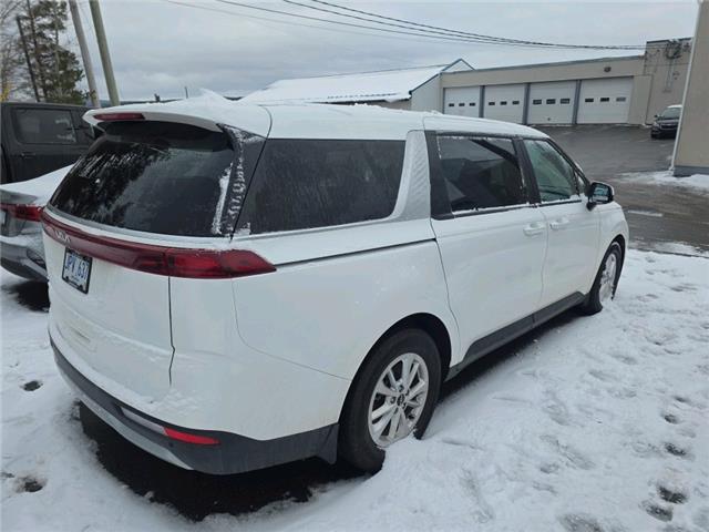 2023 Kia Carnival LX (Stk: GFW104A) in Grand Falls-Windsor - Image 4 of 13 2023 Kia Carnival LX (Stk: GFW104A) in Grand Falls-Windsor - Image 4 of 13