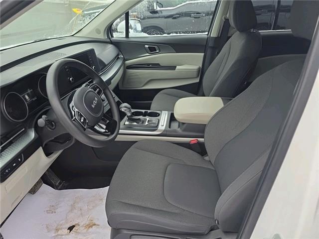 2023 Kia Carnival LX (Stk: GFW104A) in Grand Falls-Windsor - Image 5 of 13 2023 Kia Carnival LX (Stk: GFW104A) in Grand Falls-Windsor - Image 5 of 13
