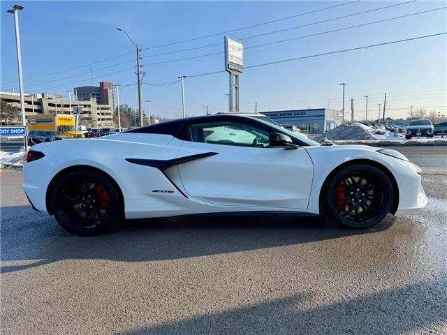 2025 Chevrolet Corvette Z06 (Stk: 2-12294) in Oshawa - Image 11 of 43