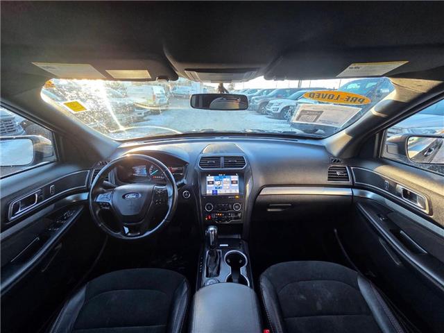 2019 Ford Explorer XLT (Stk: 6975) in Calgary - Image 6 of 10 2019 Ford Explorer XLT (Stk: 6975) in Calgary - Image 6 of 10