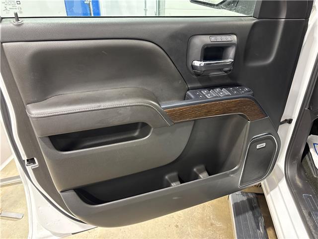 2017 GMC Sierra 1500 Denali (Stk: 14108) in Roblin - Image 6 of 11 2017 GMC Sierra 1500 Denali (Stk: 14108) in Roblin - Image 6 of 11