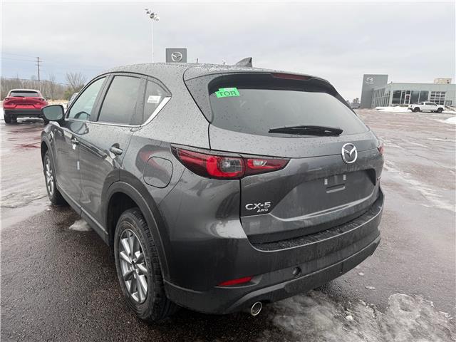 2025 Mazda CX-5 GX (Stk: 225-250) in Pembroke - Image 5 of 6