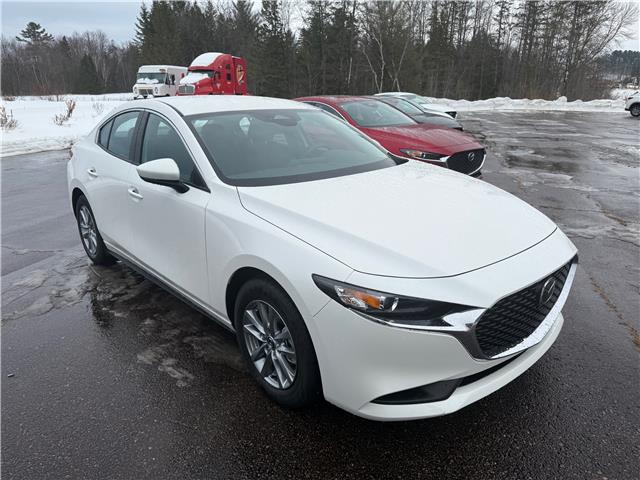2025 Mazda Mazda3 GX (Stk: 225-243) in Pembroke - Image 3 of 7 2025 Mazda Mazda3 GX (Stk: 225-243) in Pembroke - Image 3 of 7