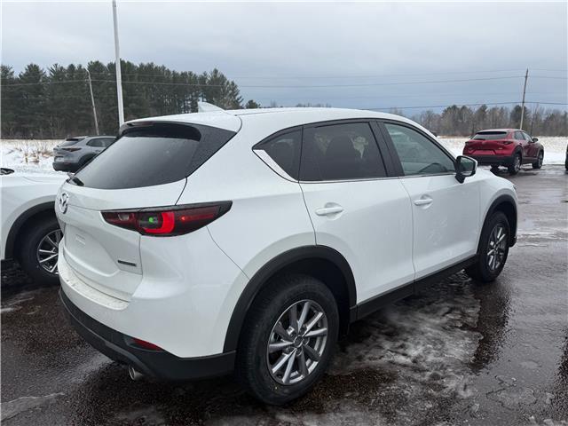 2025 Mazda CX-5 GX (Stk: 225-249) in Pembroke - Image 4 of 8