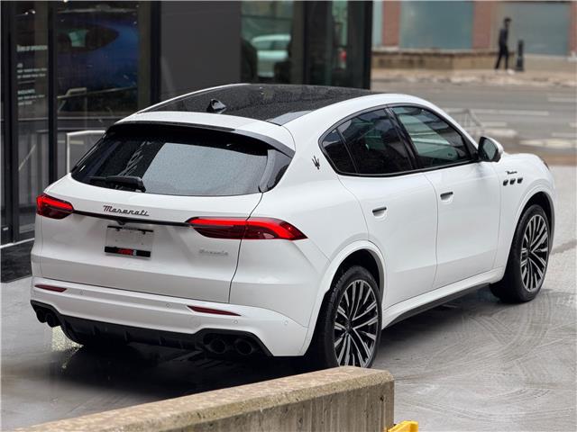 2025 Maserati Grecale Modena (Stk: 438MA) in Toronto - Image 9 of 30