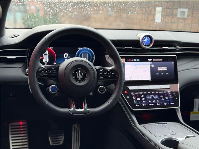 2025 Maserati Grecale Modena (Stk: 438MA) in Toronto - Image 19 of 30
