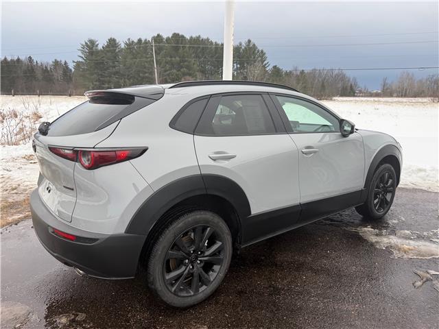 2026 Mazda CX-30 GS (Stk: 226-03) in Pembroke - Image 3 of 10