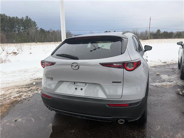 2026 Mazda CX-30 GS (Stk: 226-03) in Pembroke - Image 4 of 10