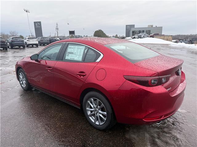 2025 Mazda Mazda3 GX (Stk: 225-244) in Pembroke - Image 6 of 8