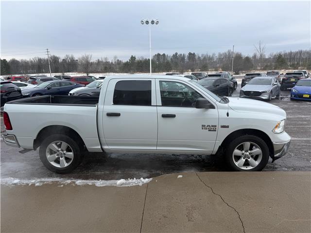 2023 RAM 1500 Classic SLT (Stk: 24698) in Pembroke - Image 9 of 23