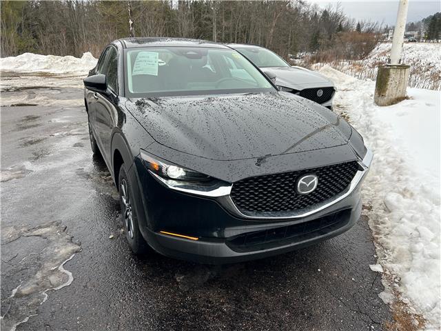 2026 Mazda CX-30 GS (Stk: 226-02) in Pembroke - Image 2 of 4