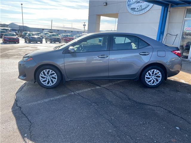 2017 Toyota Corolla LE in Charlottetown - Image 2 of 18