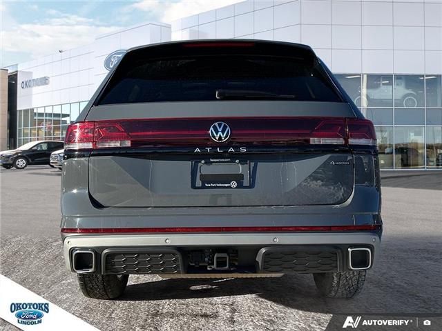 2024 Volkswagen Atlas 2.0 TSI Peak Edition (Stk: B89100) in Okotoks - Image 4 of 20