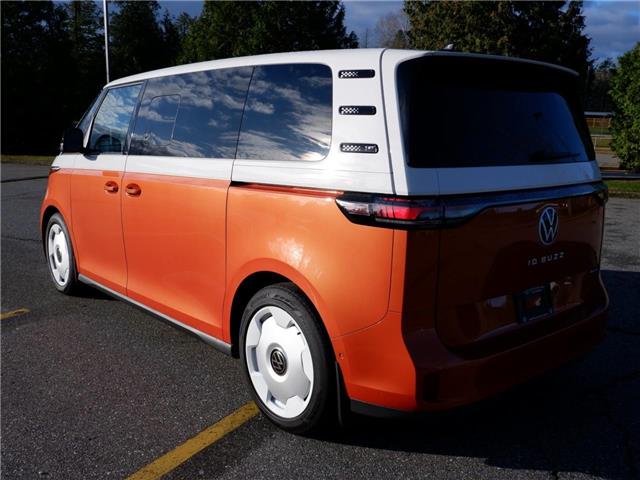 2025 Volkswagen ID. Buzz 1st Edition (Stk: SB037516) in Vancouver - Image 4 of 24