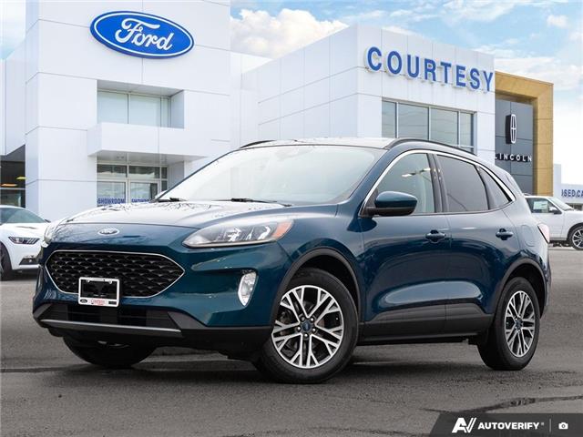2020 Ford Escape SEL (Stk: P6222) in London - Image 1 of 27