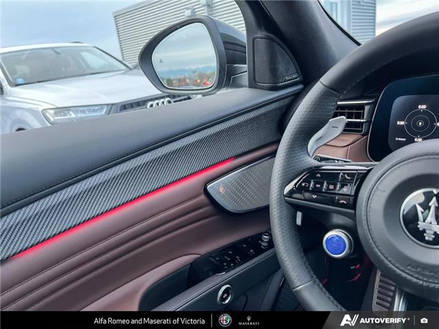 2025 Maserati Grecale Trofeo (Stk: 652510) in Victoria - Image 15 of 23