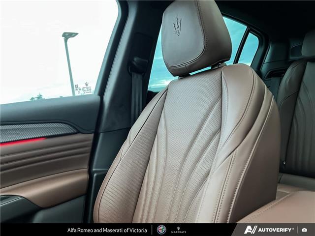 2025 Maserati Grecale Trofeo (Stk: 652510) in Victoria - Image 18 of 23