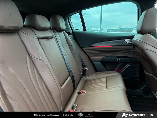 2025 Maserati Grecale Trofeo (Stk: 652510) in Victoria - Image 21 of 23