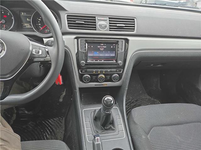 2016 Volkswagen Passat  (Stk: 165040) in London - Image 8 of 14