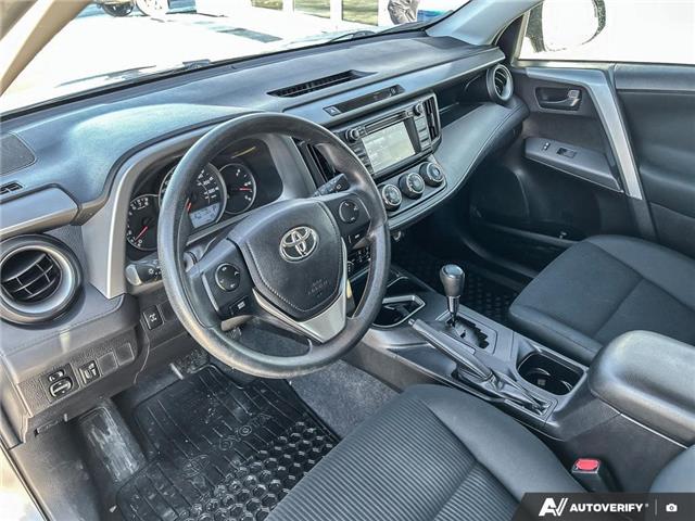 2016 Toyota RAV4 LE (Stk: KU0454) in Okotoks - Image 8 of 15
