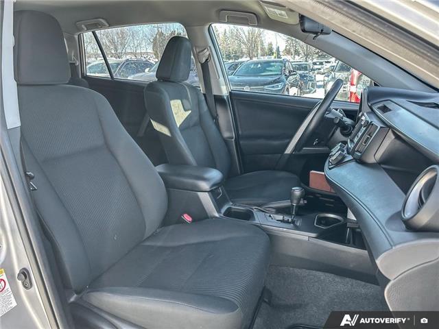 2016 Toyota RAV4 LE (Stk: KU0454) in Okotoks - Image 13 of 15