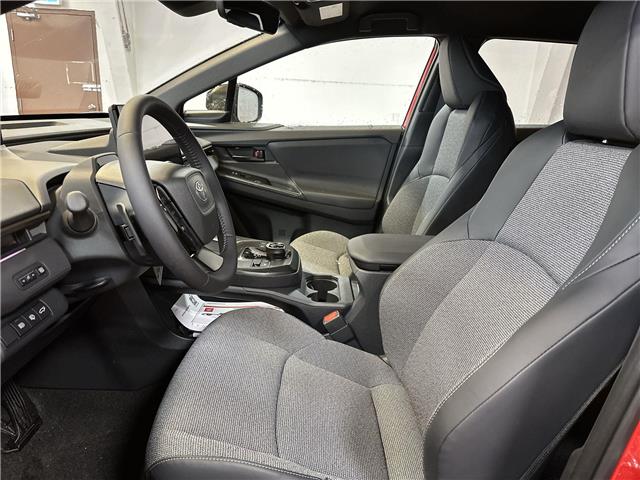 2026 Toyota bZ XLE (Stk: 11105585) in Markham - Image 16 of 23